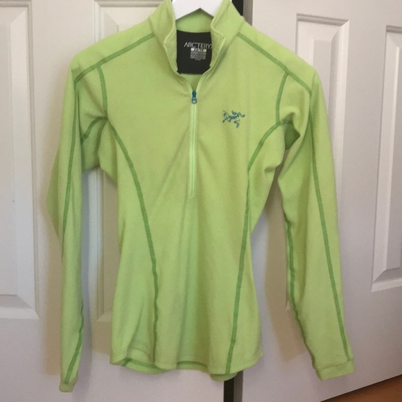 Arc’teryx 3/4 zip top - Picture 2 of 2